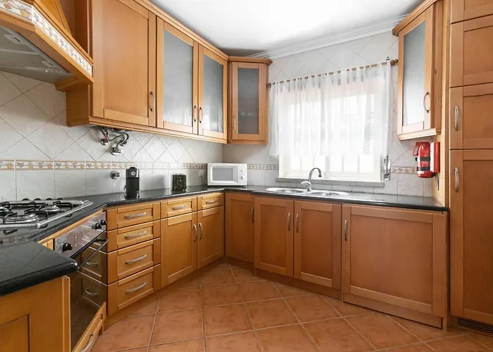 Village House * Nazaré